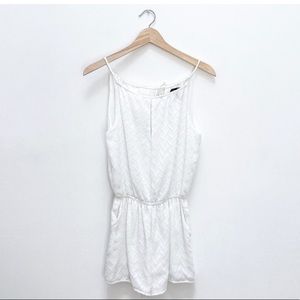 AQUA White Romper Textured Keyhole Neckline - XS